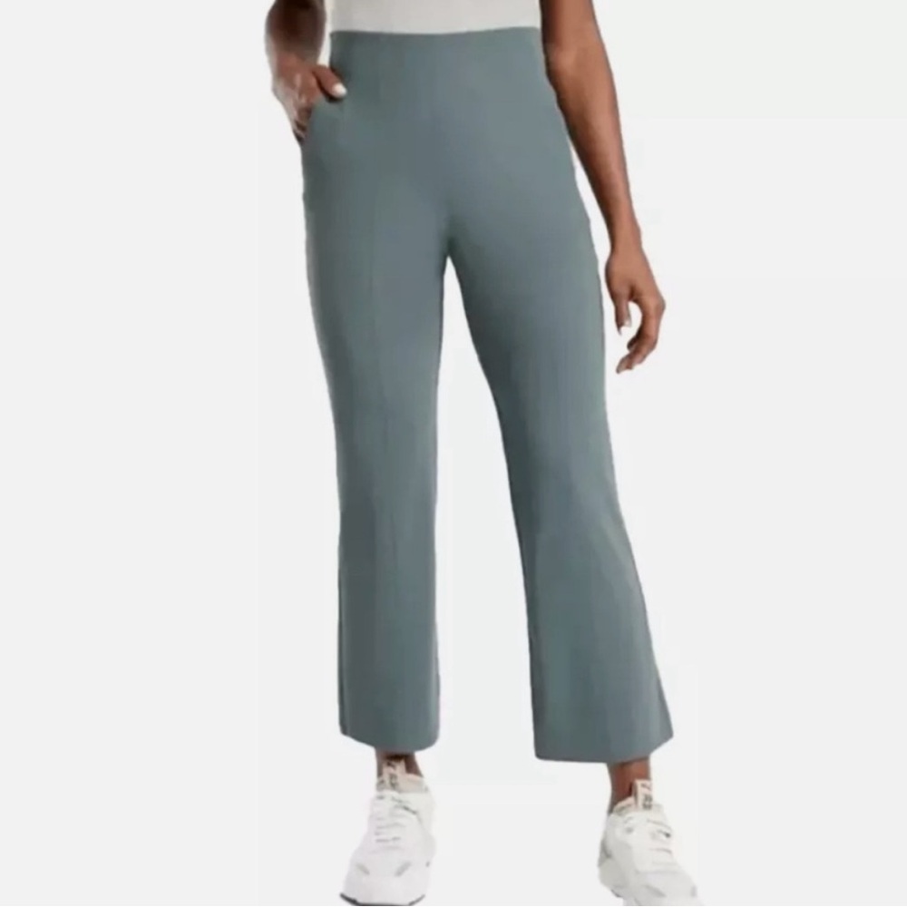 ATHLETA Cosmic Kick Flare Metropolis Grey Women's Pants 8P | GUC